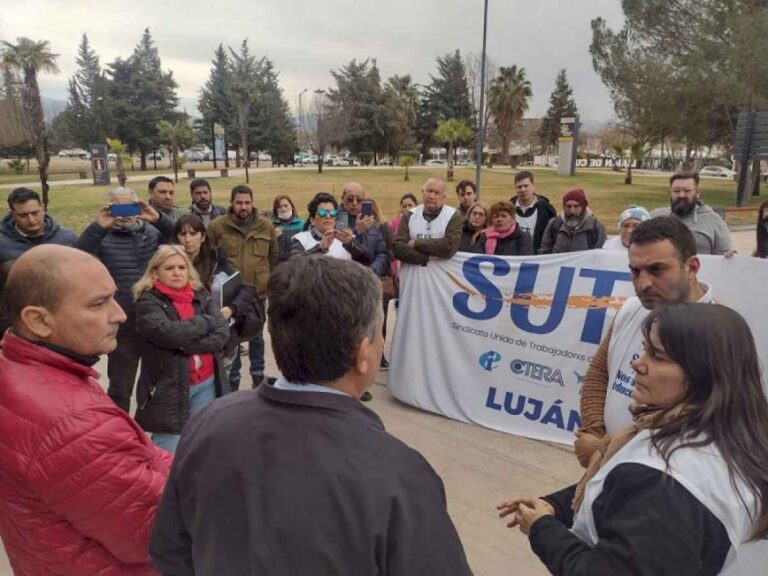 la-justicia-de-mendoza-restringe-las-asambleas-gremiales-en-las-escuelas