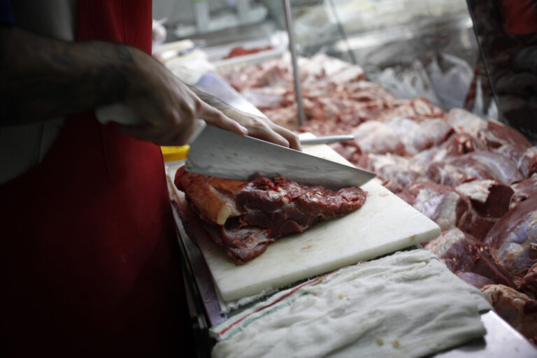 Todos los aumentos de la carne y derivados