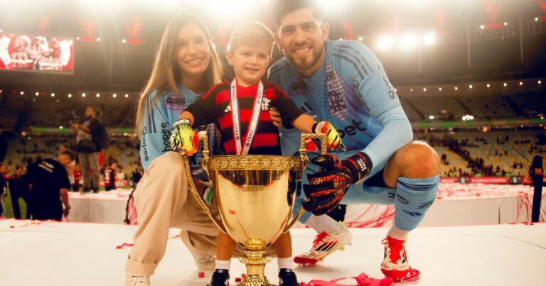 Rossi fue campeón del estadual con Flamengo y dos sorpresivas elecciones