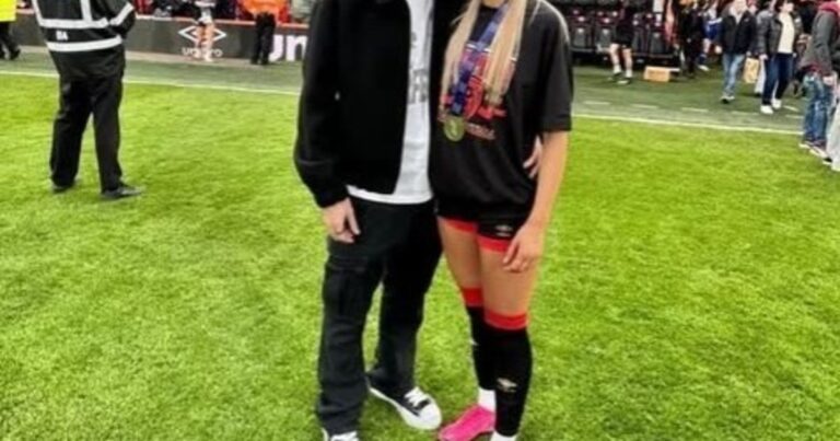 El tierno mensaje de Senesi a su novia campeona en Inglaterra