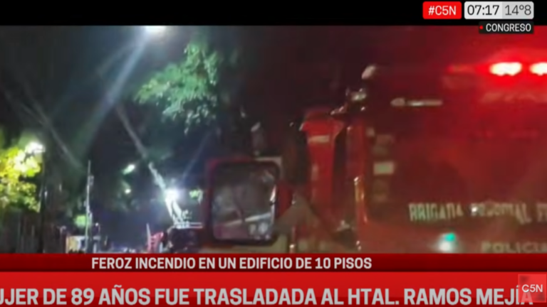 Incendio en pleno centro porteño: 20 personas fueron asistidas por el SAME en Congreso