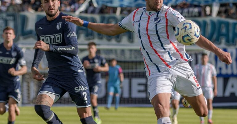 Tristán Suárez cortó la mala racha y volvió al triunfo