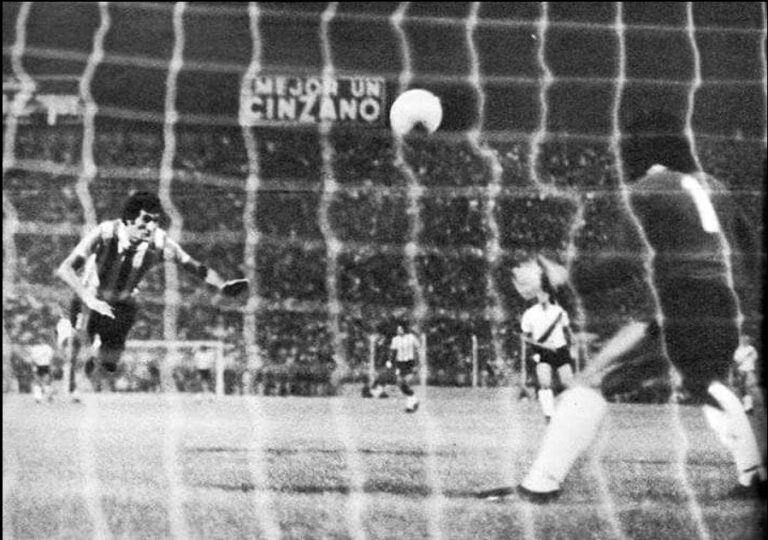 Fillol, un arquero que ya entró en la historia